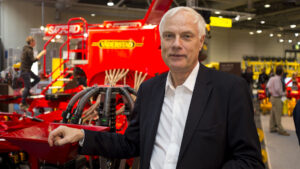 Crister_Stark_DSCF1659-SeedEye-1920 Presentationen av SeedEye på Agritechnica 2015 fick eko i hela lantbruksbranschen. Det var ett stortartat exempel på vad digitalteknik kan nyttjas till inom lantbruket.